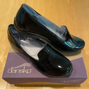 Dansko Flats 38